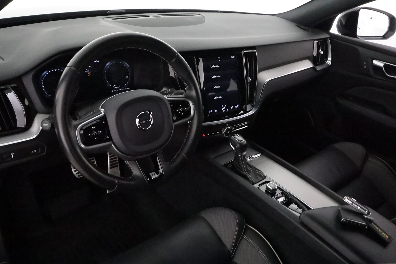 Volvo V60 2021 D3 AWD Business R-Design aut **Webasto / Koukku / Adapt.Vakkari / LED-valot / P.Kamera / Sporttipenkki Muistilla** - 3,99 % KORKOTARJOUS TÄHÄN AUTOON - 1-om Suomi-auto / Kahdet Renkaat