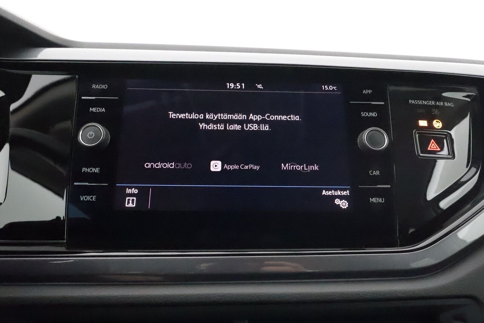 Volkswagen Polo 2020 R-Line 1,0 TSI 70 kW DSG-autom. **Adapt.Vakkari / P. tutkat / Sisätilanlämmitin / Digimittaristo / AC / 2x Renkaat**