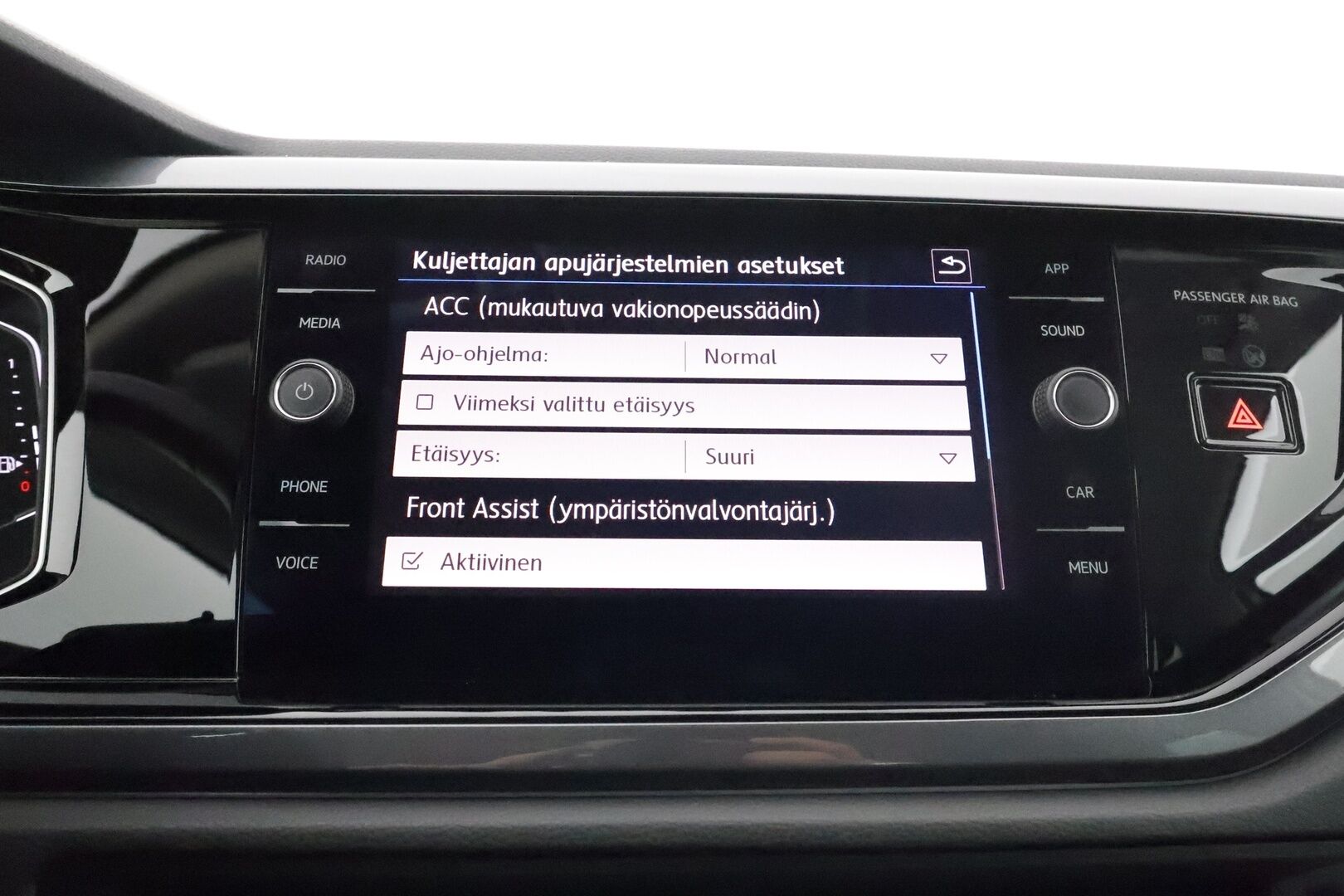 Volkswagen Polo 2020 R-Line 1,0 TSI 70 kW DSG-autom. **Adapt.Vakkari / P. tutkat / Sisätilanlämmitin / Digimittaristo / AC / 2x Renkaat**