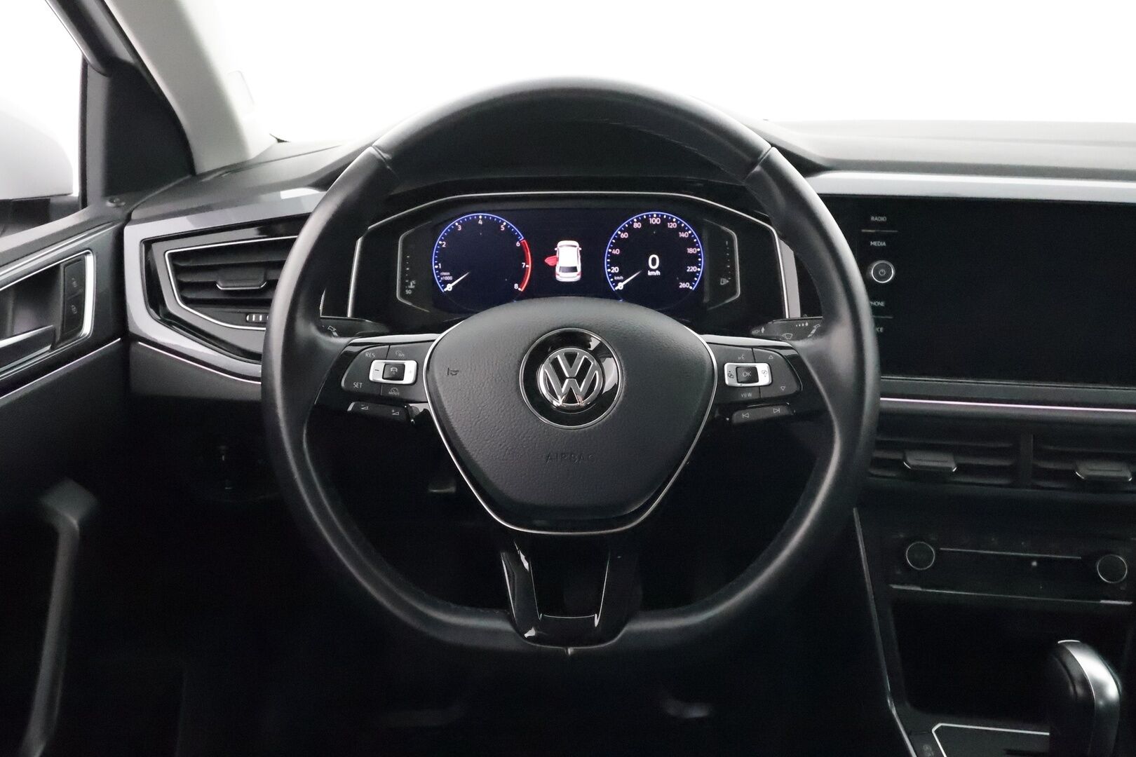 Volkswagen Polo 2020 R-Line 1,0 TSI 70 kW DSG-autom. **Adapt.Vakkari / P. tutkat / Sisätilanlämmitin / Digimittaristo / AC / 2x Renkaat**
