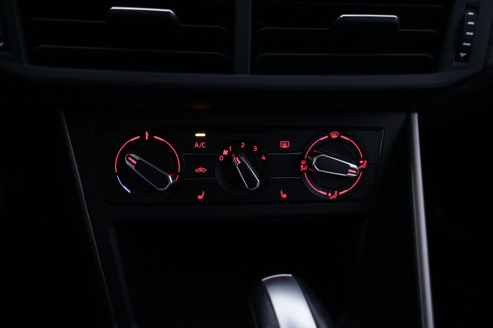 Volkswagen Polo 2020 Style 1,0 TSI 70 kW DSG **ACC / Lohko / Tutkat / Suomi-auto**