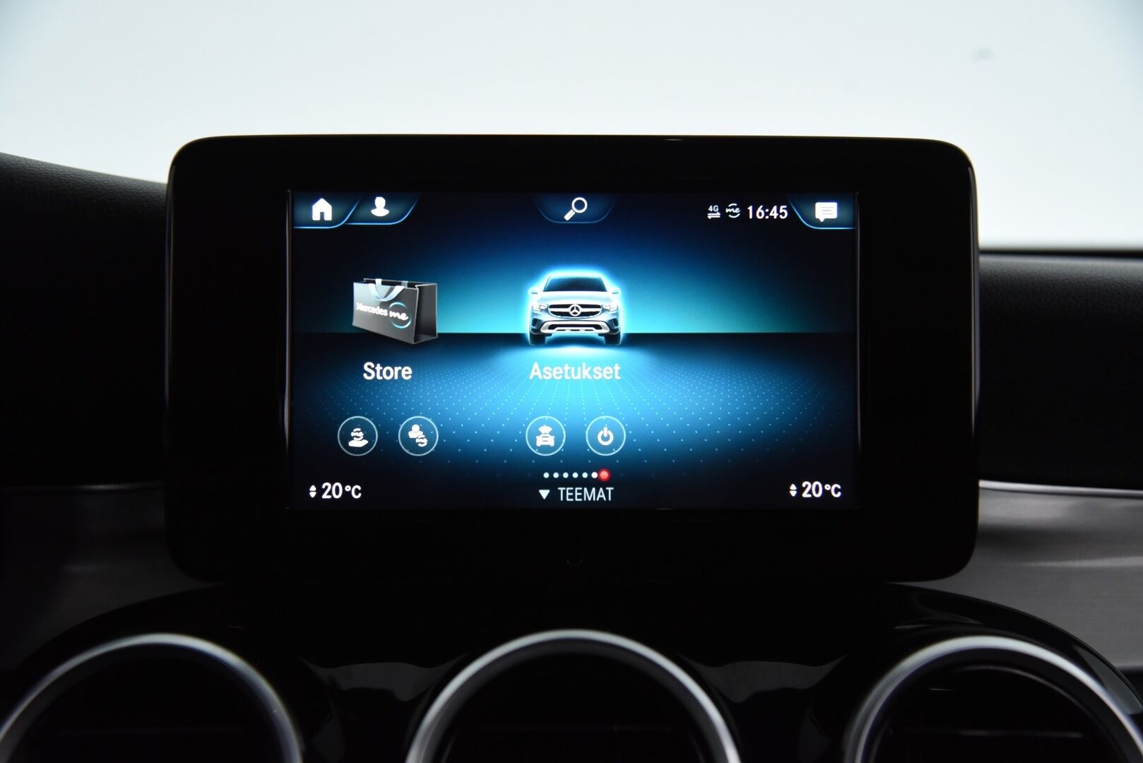 Mercedes-Benz GLC 2020 300 e 4MATIC A Business AMG Coupé EQ Power * Distronic Pro / Nahkasisusta / P-kamera / LED * - AMG Sisä- ja ulkopaketilla! / Apple & Android / 2x Vanteet 