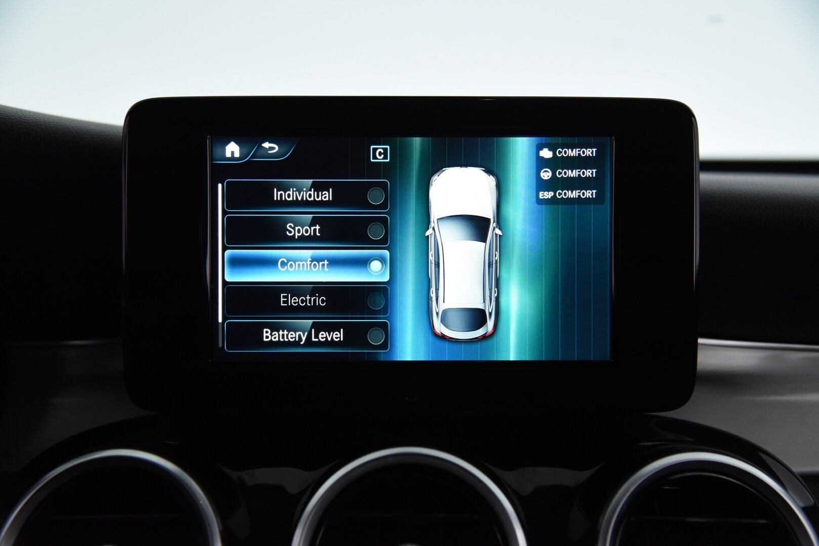 Mercedes-Benz GLC 2020 300 e 4MATIC A Business AMG Coupé EQ Power / Distronic Pro / Nahkasisusta / P-kamera / LED / - AMG Sisä- ja ulkopaketilla! / Apple & Android / 2x Vanteet 