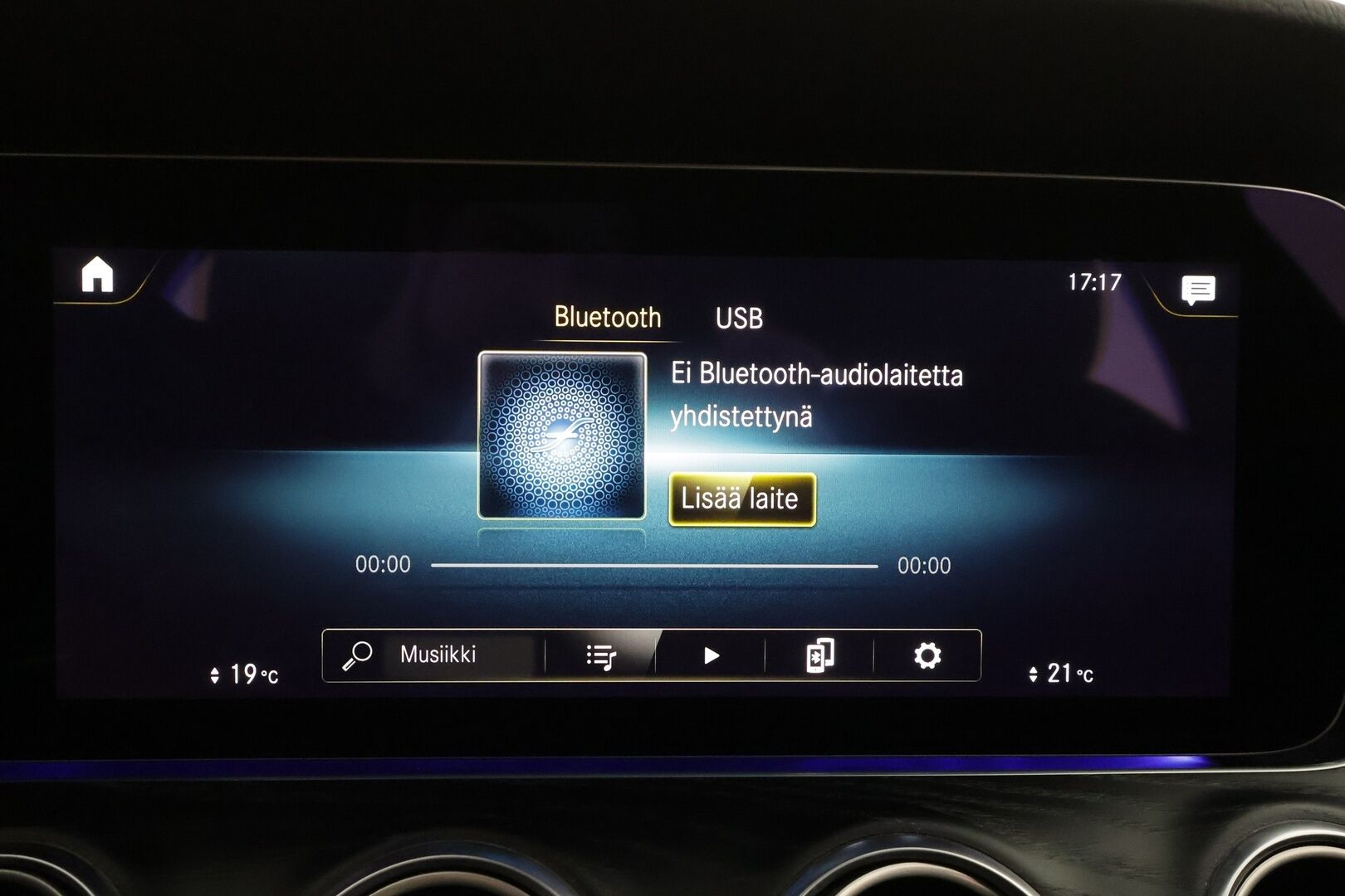 Mercedes-Benz E 2022 300 de 4MATIC A Business Avantgarde EQ Power AMG * Distronic+ / Widescreen / 360° / Koukku / Multibeam / Sportpenkit * - 2x Latauskaapelit / Kahdet renkaat aluvanteilla - HULLUT AVAJAISHULINAT KORKOTARJOUS 3,29 %