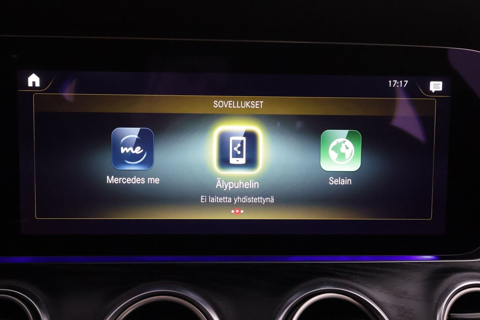 Mercedes-Benz E 2022 300 de 4MATIC A Business Avantgarde EQ Power AMG * Distronic+ / Widescreen / 360° / Koukku / Multibeam / Sportpenkit * - 2x Latauskaapelit / Kahdet renkaat aluvanteilla - HULLUT AVAJAISHULINAT KORKOTARJOUS 3,29 %