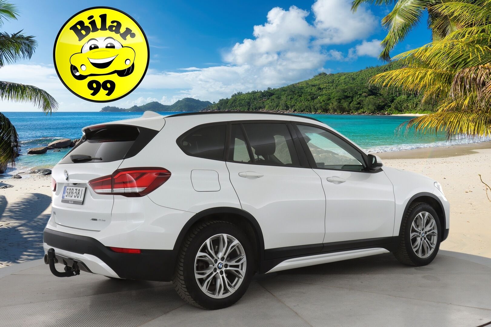 BMW X1 2021 F48 xDrive25e A Charged Edition Sport * ACC / HUD / Harman&Kardon / Panorama / Adapt.LED / Koukku / Sporttipenkit *