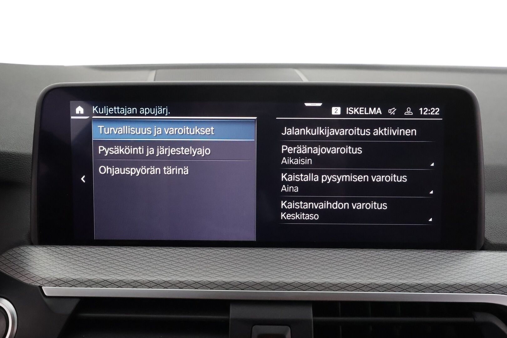 BMW X3 2020 G01 xDrive 30e A Business M-Sport * H&K / Sportpenkki Muistilla / 360° / Navi / HUD / Adapt.LED / Keyless * - Akku kuntotarkastettu / 2x Latauskaapelit / Kahdet renkaat 