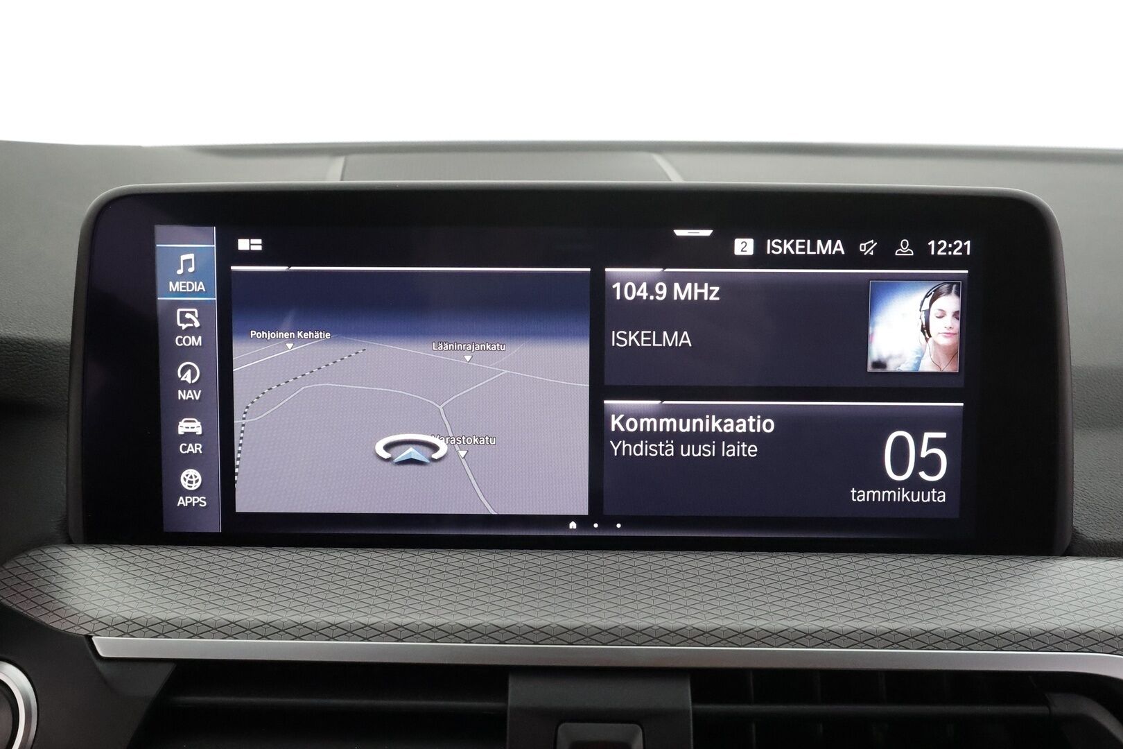 BMW X3 2020 G01 xDrive 30e A Business M-Sport * H&K / Sportpenkki Muistilla / 360° / Navi / HUD / Adapt.LED / Keyless * - Akku kuntotarkastettu / 2x Latauskaapelit / Kahdet renkaat 