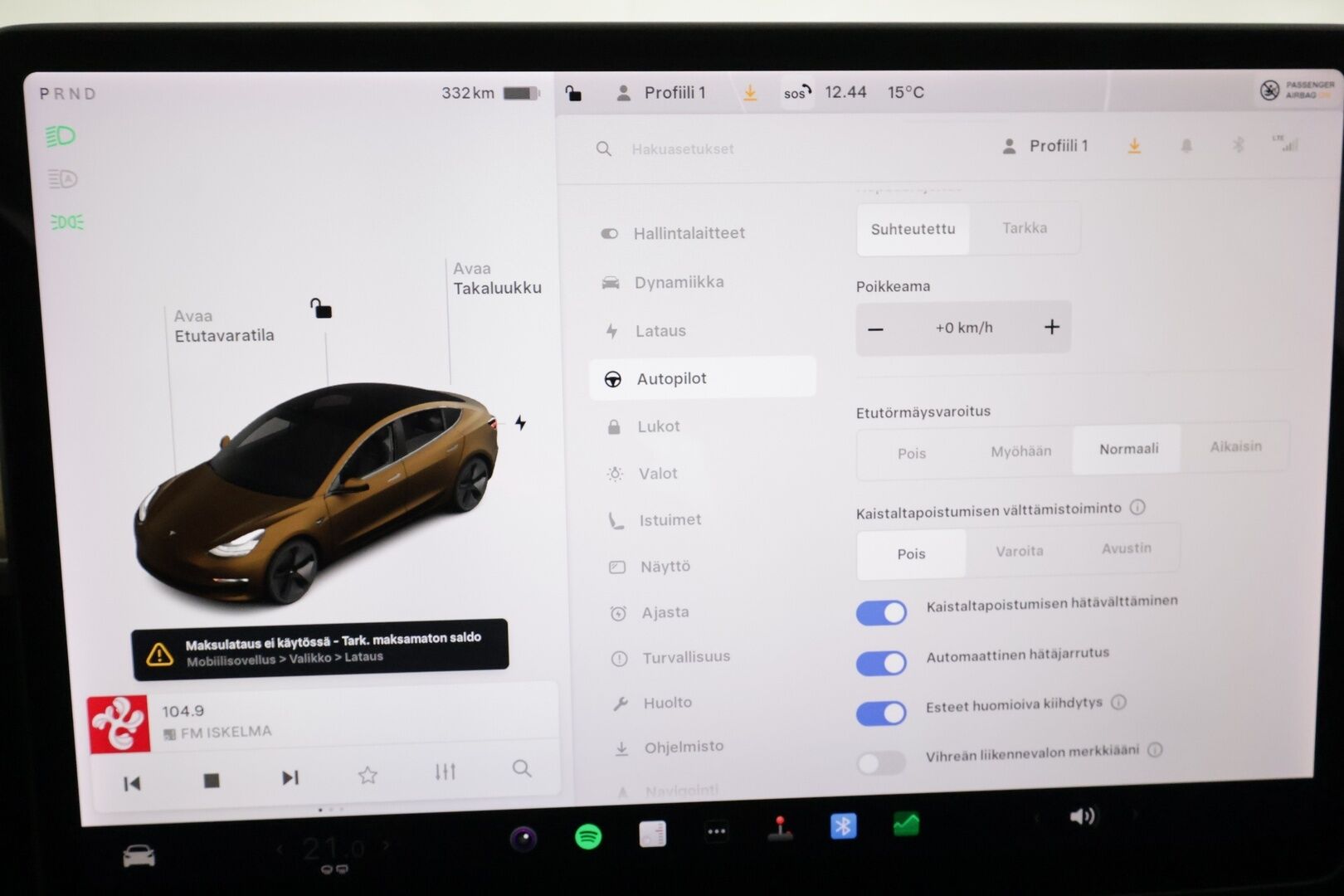 Tesla Model 3 2019 Long Range Dual motor AWD *Koukku / Lasikatto / ACC / LED / P.kamera / Muistipenkki / Navi / Premium Audio* - Akku kuntotarkastettu / 2x Latauskaapelit / Kahdet Renkaat