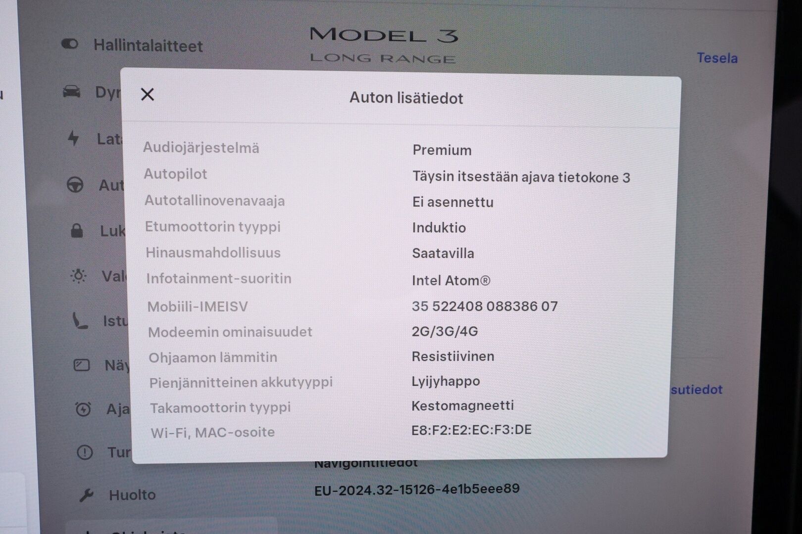 Tesla Model 3 2019 Long Range Dual motor AWD *Koukku / Lasikatto / ACC / LED / P.kamera / Muistipenkki / Navi / Premium Audio* - Akku kuntotarkastettu / 2x Latauskaapelit / Kahdet Renkaat