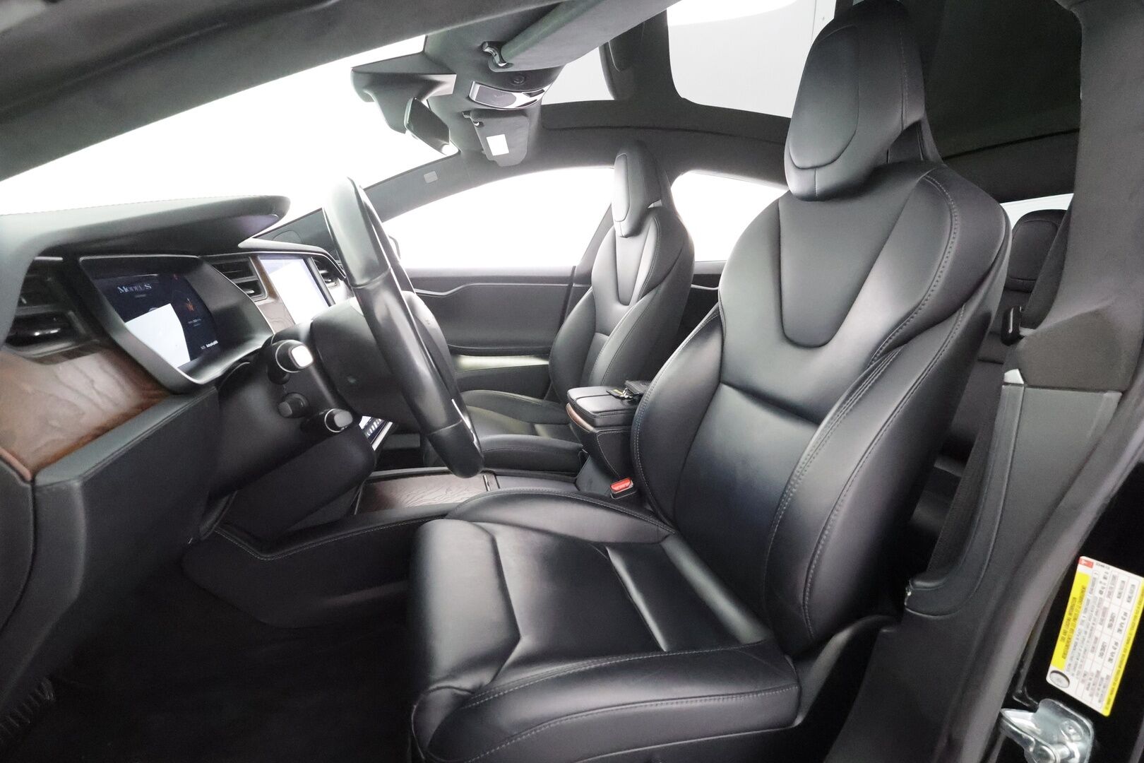 Tesla Model S 2019 Long Range AWD Raven - | Ilma-alusta | Lasikatto | ACC | LED | P.Kamera | Muistipenkki | LED | Premium Audio | Navi | Kaistavahti | Keyless | Kahdet renkaat |