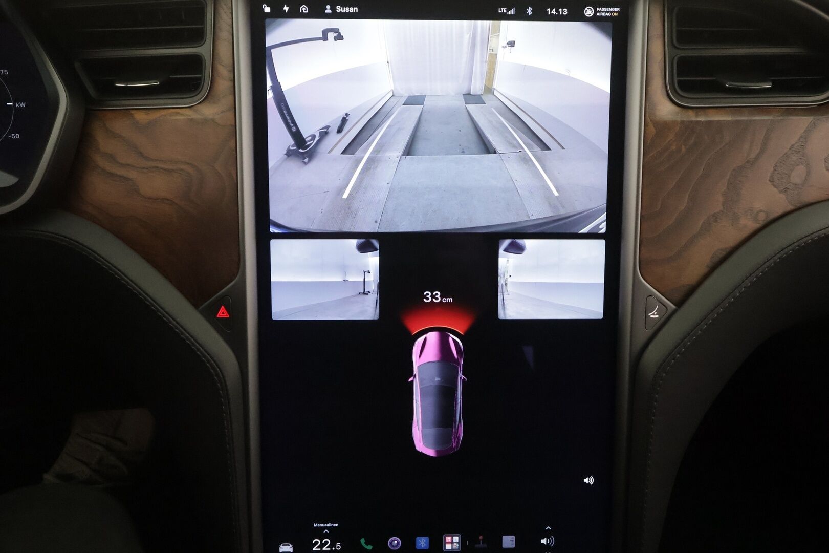 Tesla Model S 2019 Long Range AWD Raven - | Ilma-alusta | Lasikatto | ACC | LED | P.Kamera | Muistipenkki | LED | Premium Audio | Navi | Kaistavahti | Keyless | Kahdet renkaat |