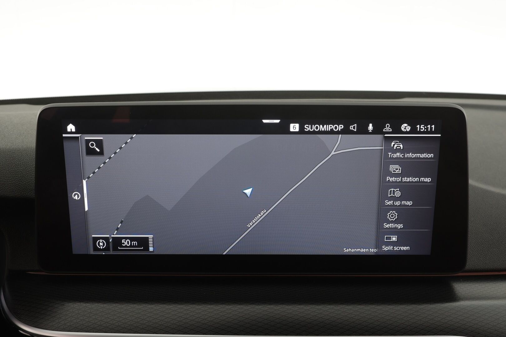 BMW 530 2021 G31 Touring 530e xDrive A Charged Edition M Sport * ACC / LED / P.Kamera / Koukku / HiFi / Navi / Comfort Access * - 2x Latauskaapelit / Kahdet renkaat aluvanteilla