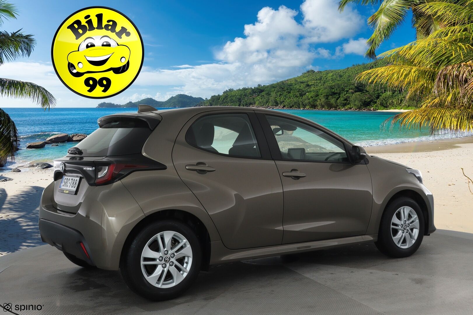 Toyota Yaris 2024 1,5 Hybrid Active Business **ACC / P.kamera / Navi / Kaistavahti / Lohkolämmitin Sisäpistokkeella / KeylessGO - 1-om Suomi-auto / Kahdet Renkaat