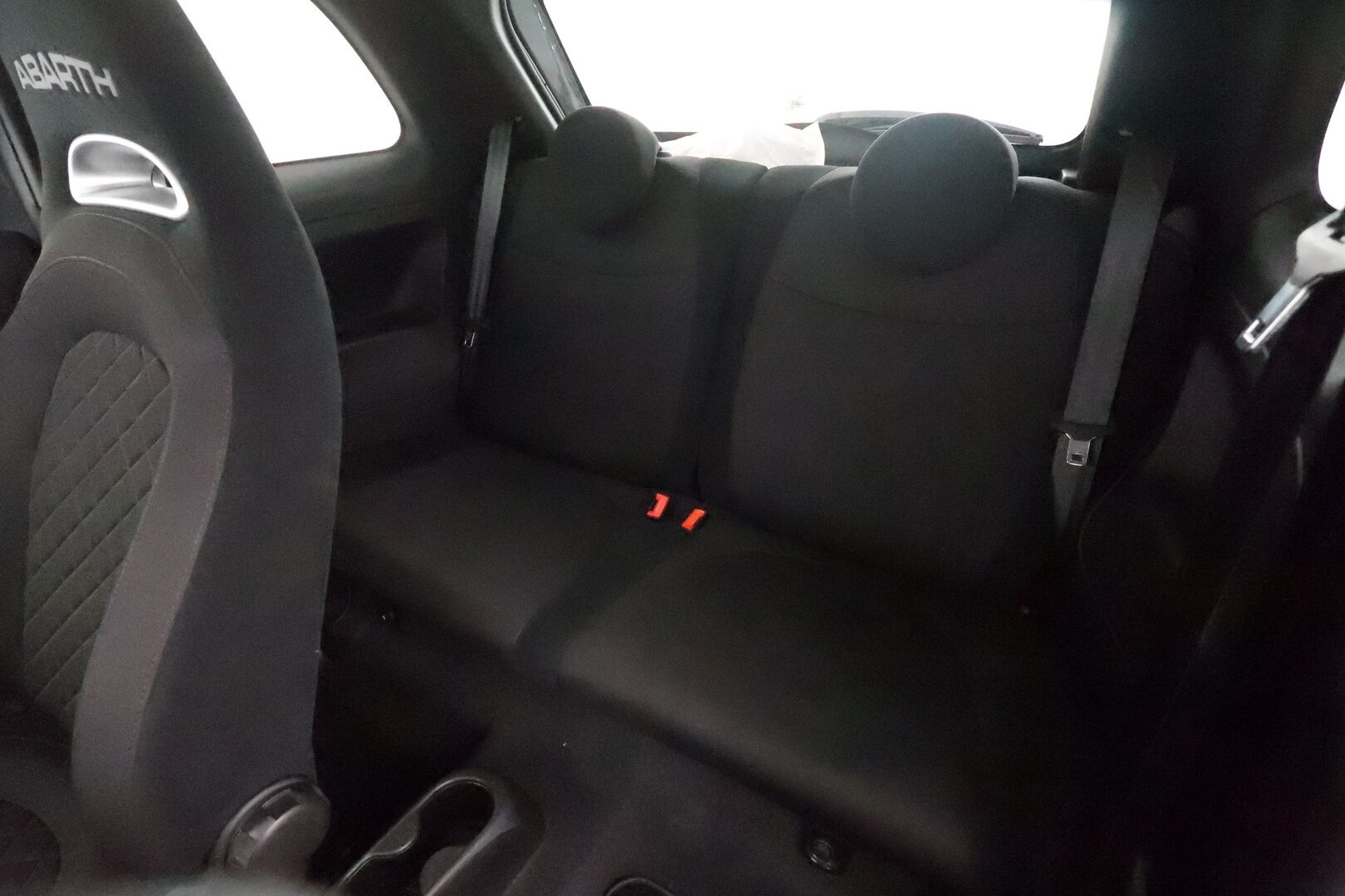 FIAT-ABARTH 500 2021 595 1.4 T-Jet 145 hv Turismo - | OZ Racing alut | Forge intake | Facelift | LED | Digimittaristo | Apple & Android | Bluetooth | Ahtopainemittari | Ilmastointi | 2x renkaat aluin | 