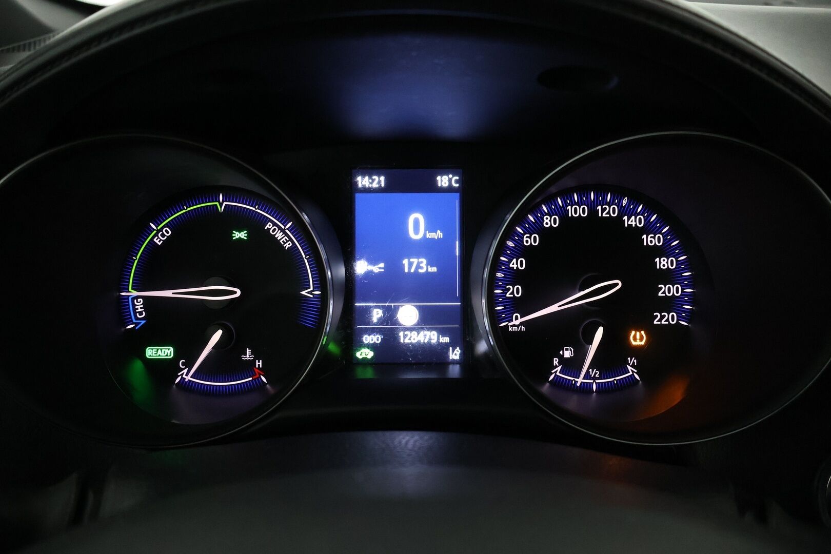 TOYOTA C-HR 2022 2,0 Hybrid Intense Business - | Facelift | Adapt.Vakkari | Peruutuskamera | Navi | Apple&Android | KeylessGo | LED-Valot |