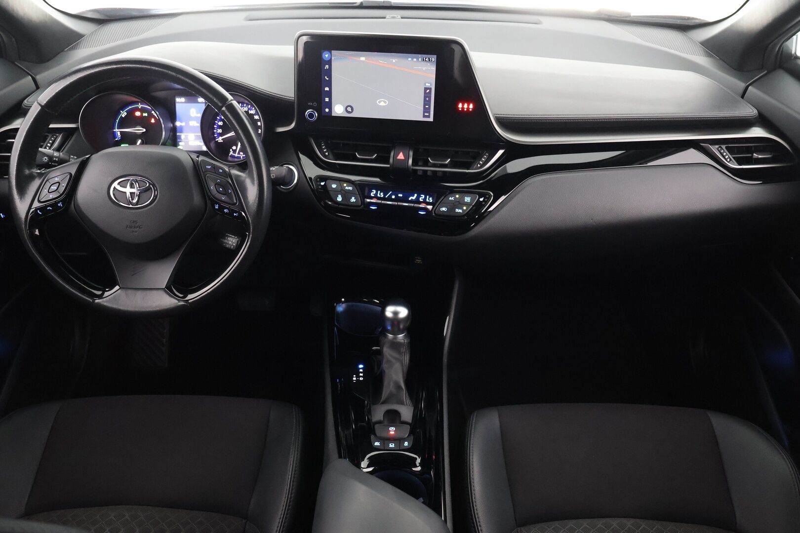TOYOTA C-HR 2022 2,0 Hybrid Intense Business - | Facelift | Adapt.Vakkari | Peruutuskamera | Navi | Apple&Android | KeylessGo | LED-Valot |