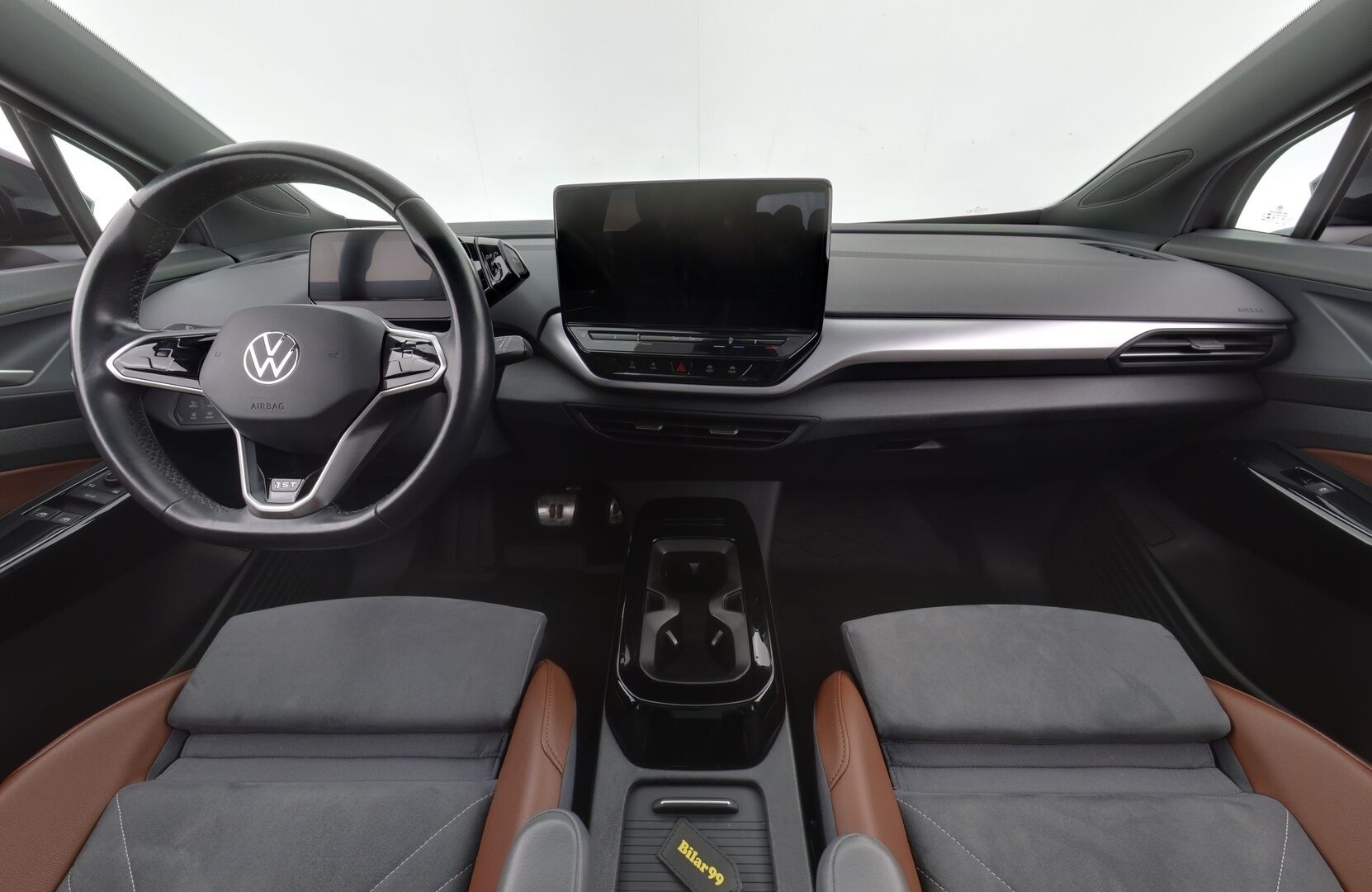 VOLKSWAGEN ID.4 2021 Pro Performance 1ST Max 150 kW - Uudet kuvat tulossa pian! Lämpöpumppu | HUD | 360 Kamera | Vetokoukku | Adapt.Vak | Hierovat muistipenkit |