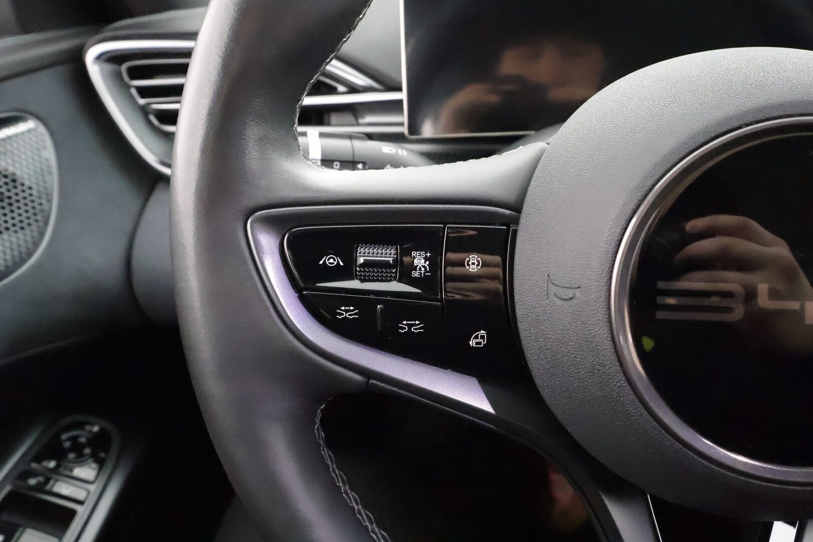 BYD Seal 2024 Excellence * ACC / 360° / Koukku / HUD / ILP / Dynaudio / Panorama / Sähköpenkit / Ilmastoidut nahat / LED / Navi * - Merkkihuollettu