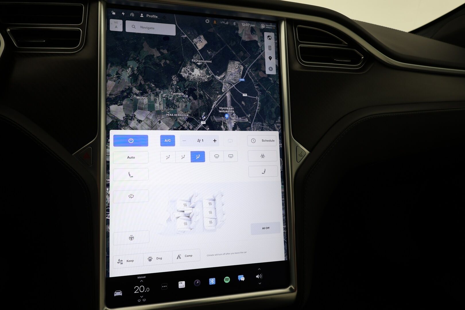 TESLA MODEL S 2018 100D / Paranneltu Autopilot / Ilma-alusta / Premium Audio / P. Kamera / KeylessGo / Valkoinen nahkasisusta - 3,99 % KORKOTARJOUS TÄHÄN AUTOON - 31.5. ASTI! - 