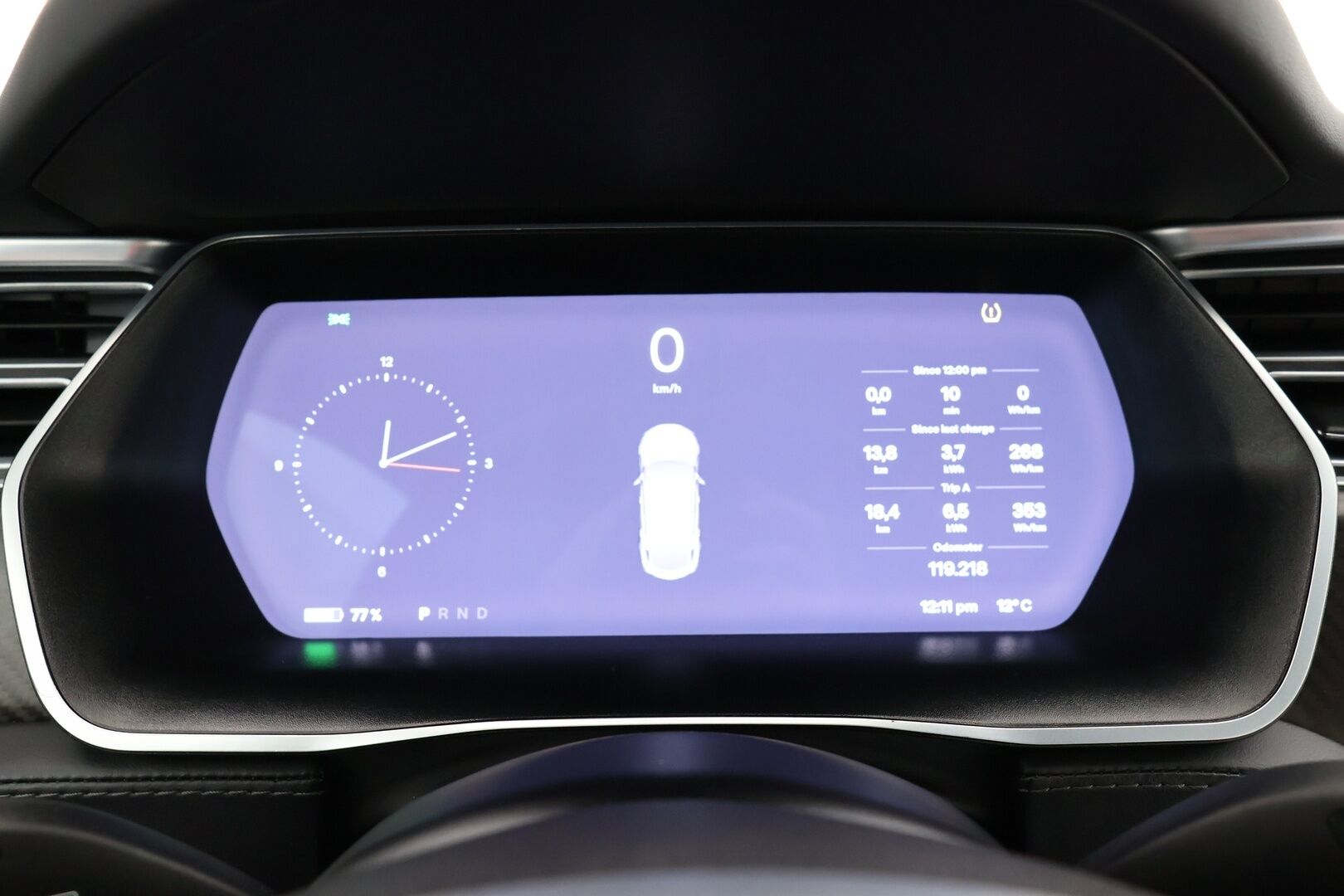 TESLA MODEL S 2018 100D / Paranneltu Autopilot / Ilma-alusta / Premium Audio / P. Kamera / KeylessGo / Valkoinen nahkasisusta - 3,99 % KORKOTARJOUS TÄHÄN AUTOON - 31.5. ASTI! - 