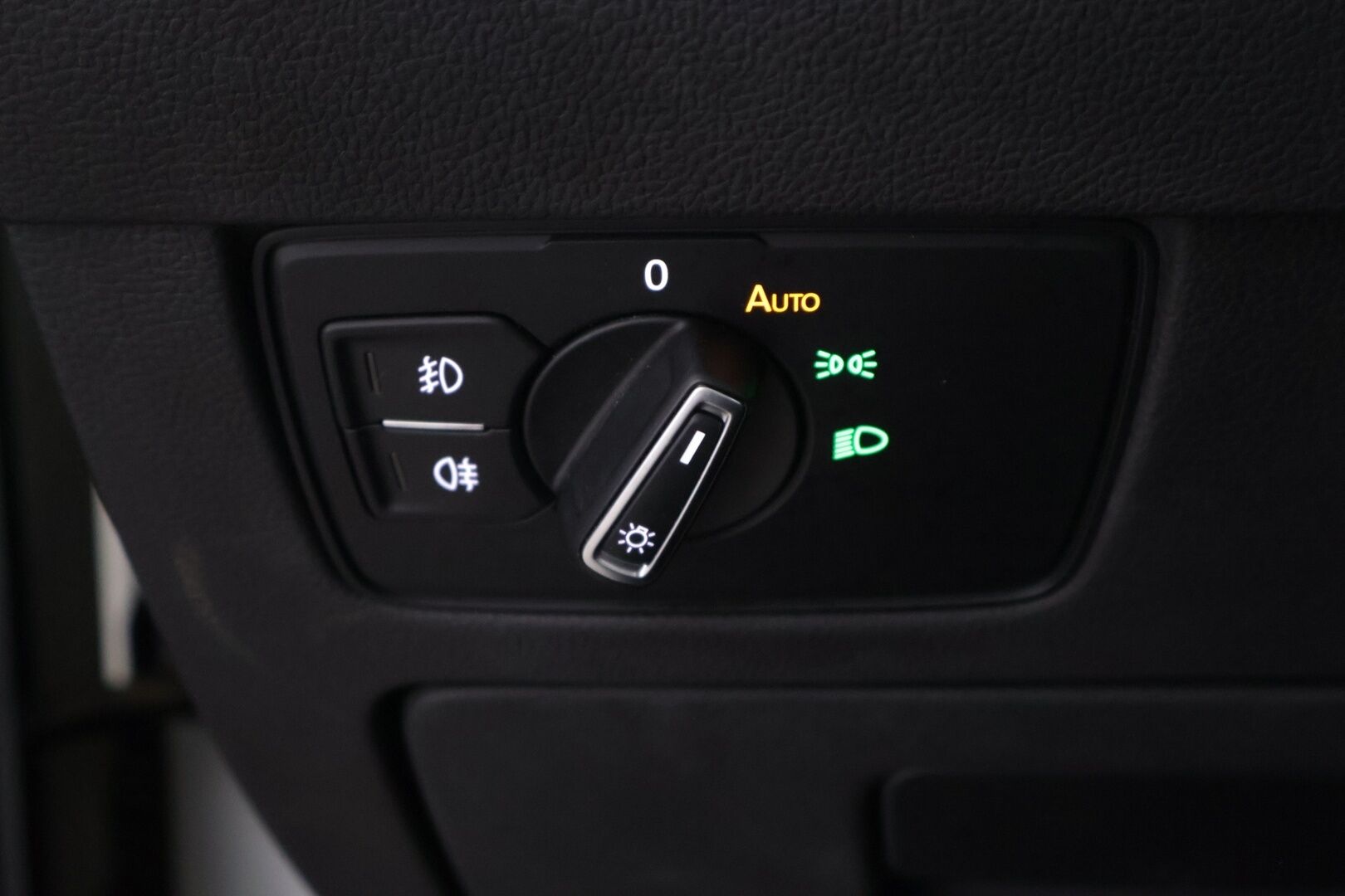 VOLKSWAGEN PASSAT 2020 Variant Alltrack 2,0 TDI SCR 140 kW (190 hv) 4MOTION DSG-automaatti - | ACC | Matrix LED | Navi | Koukku | Apple&Android | Ratinlämmitin | Webasto | Jakopää ja mekatroniikka 03/2026 |