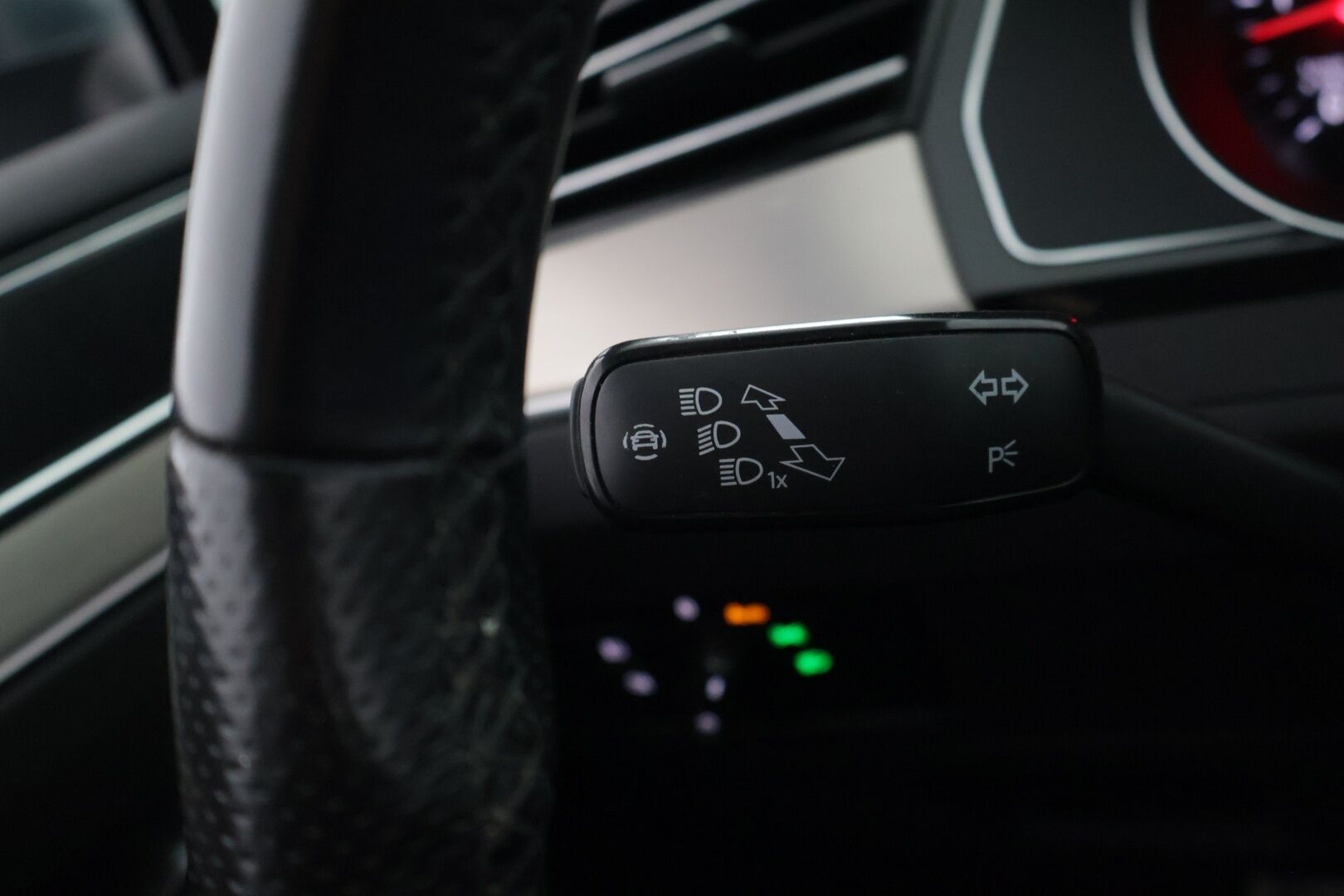 VOLKSWAGEN PASSAT 2020 Variant Alltrack 2,0 TDI SCR 140 kW (190 hv) 4MOTION DSG-automaatti - | ACC | Matrix LED | Navi | Koukku | Apple&Android | Ratinlämmitin | Webasto | Jakopää ja mekatroniikka 03/2026 |