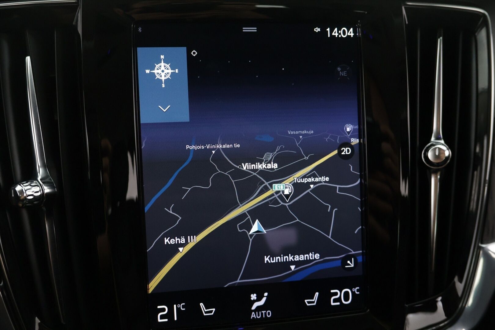 Volvo V90 2021 T8 AWD Recharge Inscription - Webasto / Pilot Assist / Harman&Kardon / Sporttinahat Muistilla / Koukku / P-kamera / BLIS / KeylessGo / 