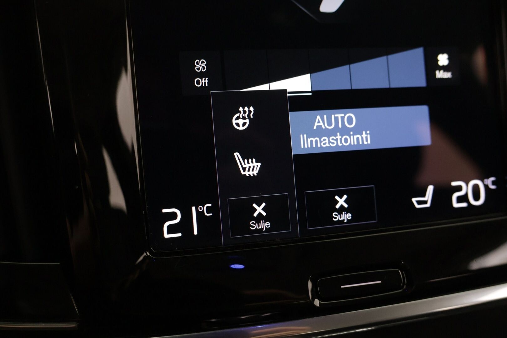 Volvo V90 2021 T8 AWD Recharge Inscription - Webasto / Pilot Assist / Harman&Kardon / Sporttinahat Muistilla / Koukku / P-kamera / BLIS / KeylessGo / 