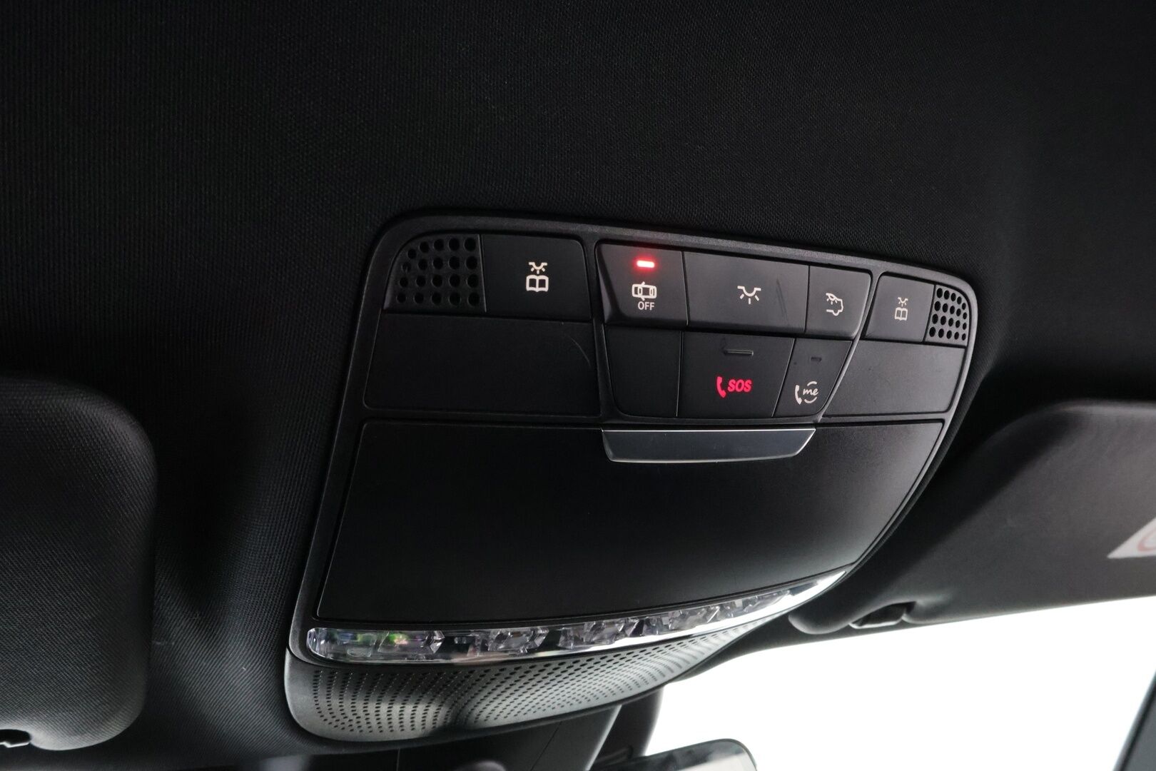 MERCEDES-BENZ E 2021 300de 4Matic T A Business Avantgarde EQ Power AMG - Vetokoukku | DTR+Q | Widescreen | Peruutuskamera | Adapt.LED