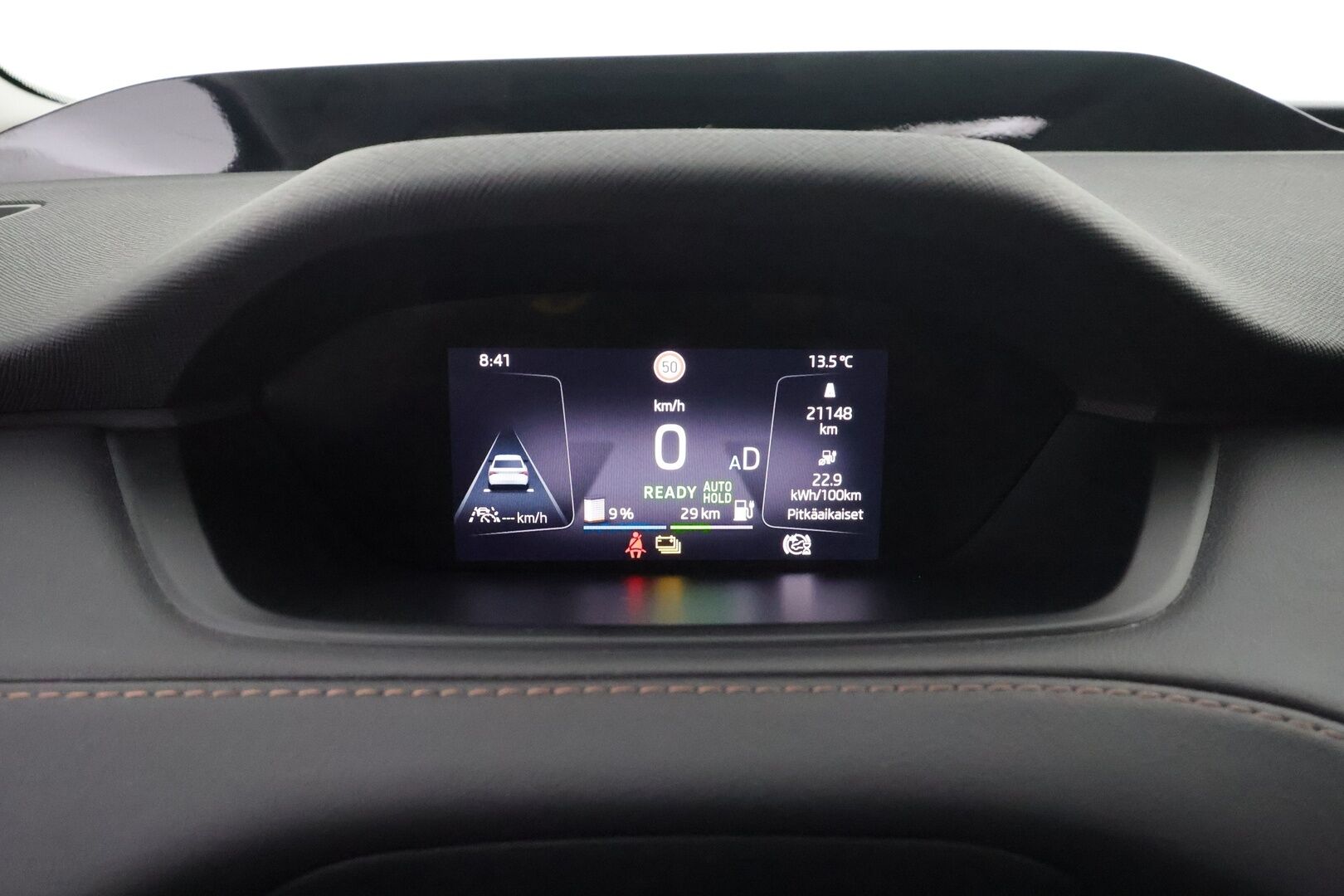 SKODA ENYAQ 2022 80x 4x4 iV Convenience Plus * ACC / ILP / HUD / Koukku / Panorama / 360° / Muistipenkit / Crystal Light Matrix-LED * - Merkkihuollettu / Kahdet Renkaat