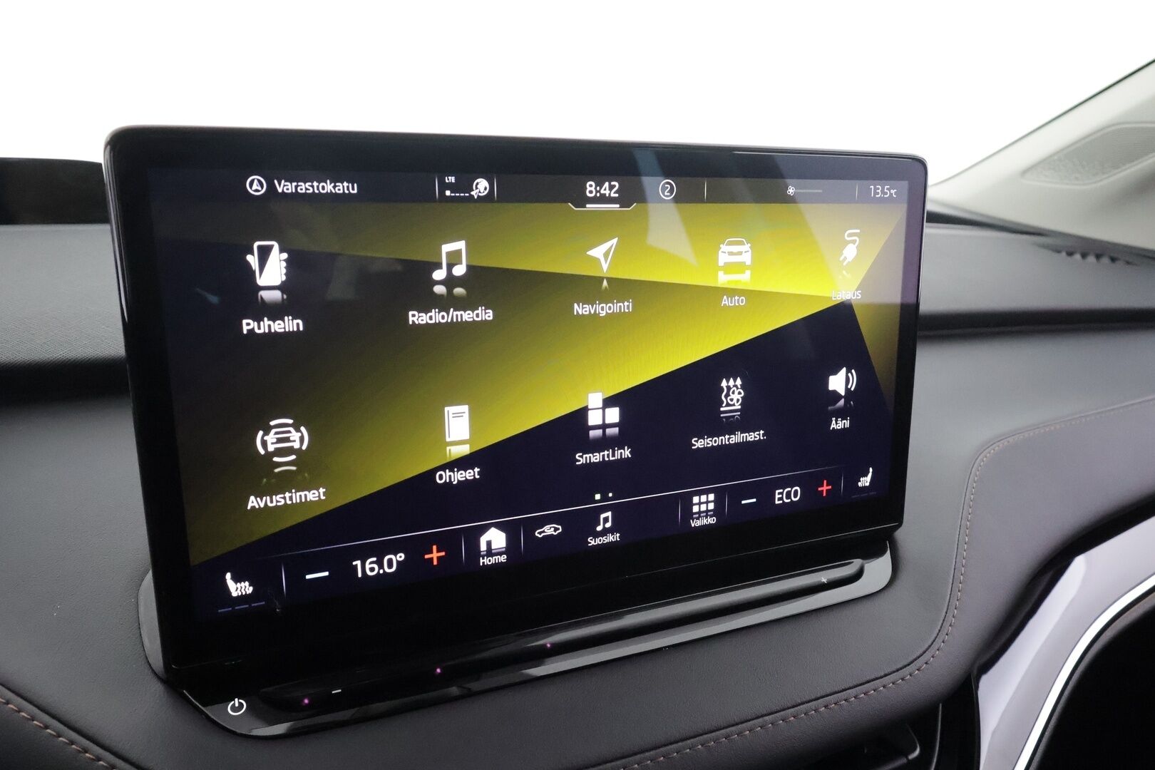 SKODA ENYAQ 2022 80x 4x4 iV Convenience Plus * ACC / ILP / HUD / Koukku / Panorama / 360° / Muistipenkit / Crystal Light Matrix-LED * - Merkkihuollettu / Kahdet Renkaat