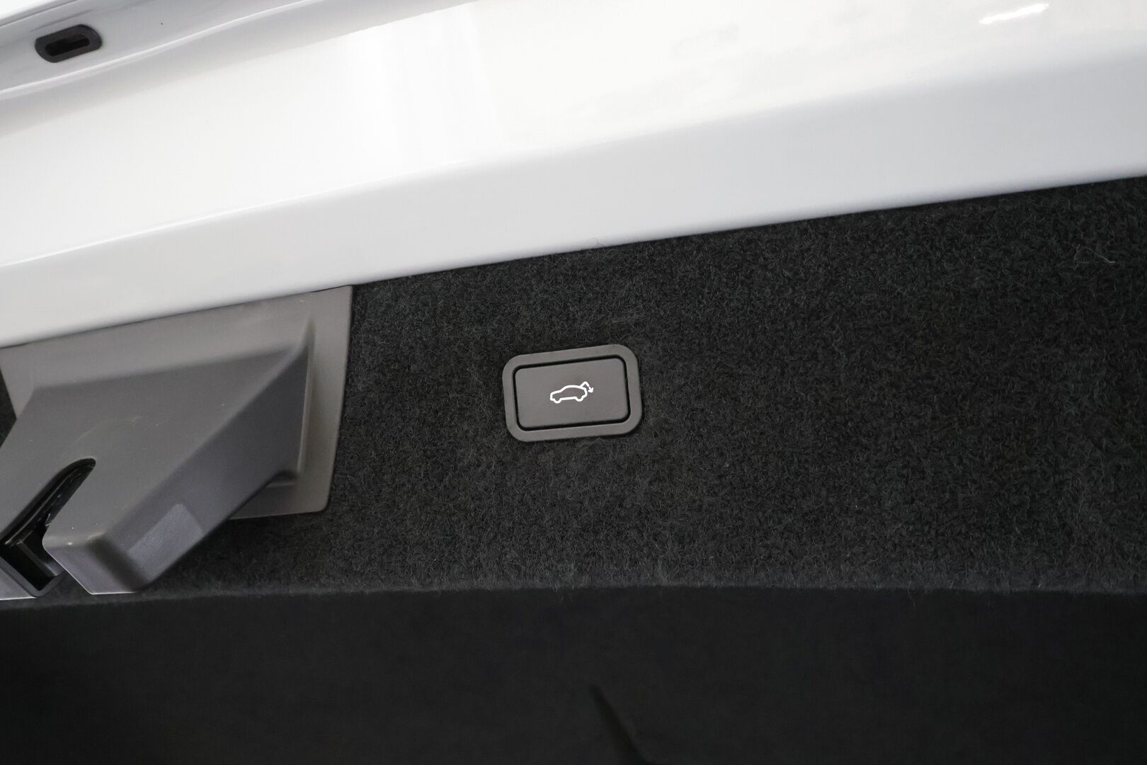 Polestar 4 2024 Long Range Dual Motor 100kwh * ACC / HUD / H&K / Lasikatto / Ilmastoidut nahat / 360° / ILP / Pixel LED / Hieronta / Keyless * - 1.Om Suomi-auto / Kahdet renkaat aluvanteilla / Merkkihuollettu - HULLUT AVAJAISHULINAT KORKOTARJOUS 3,29 %