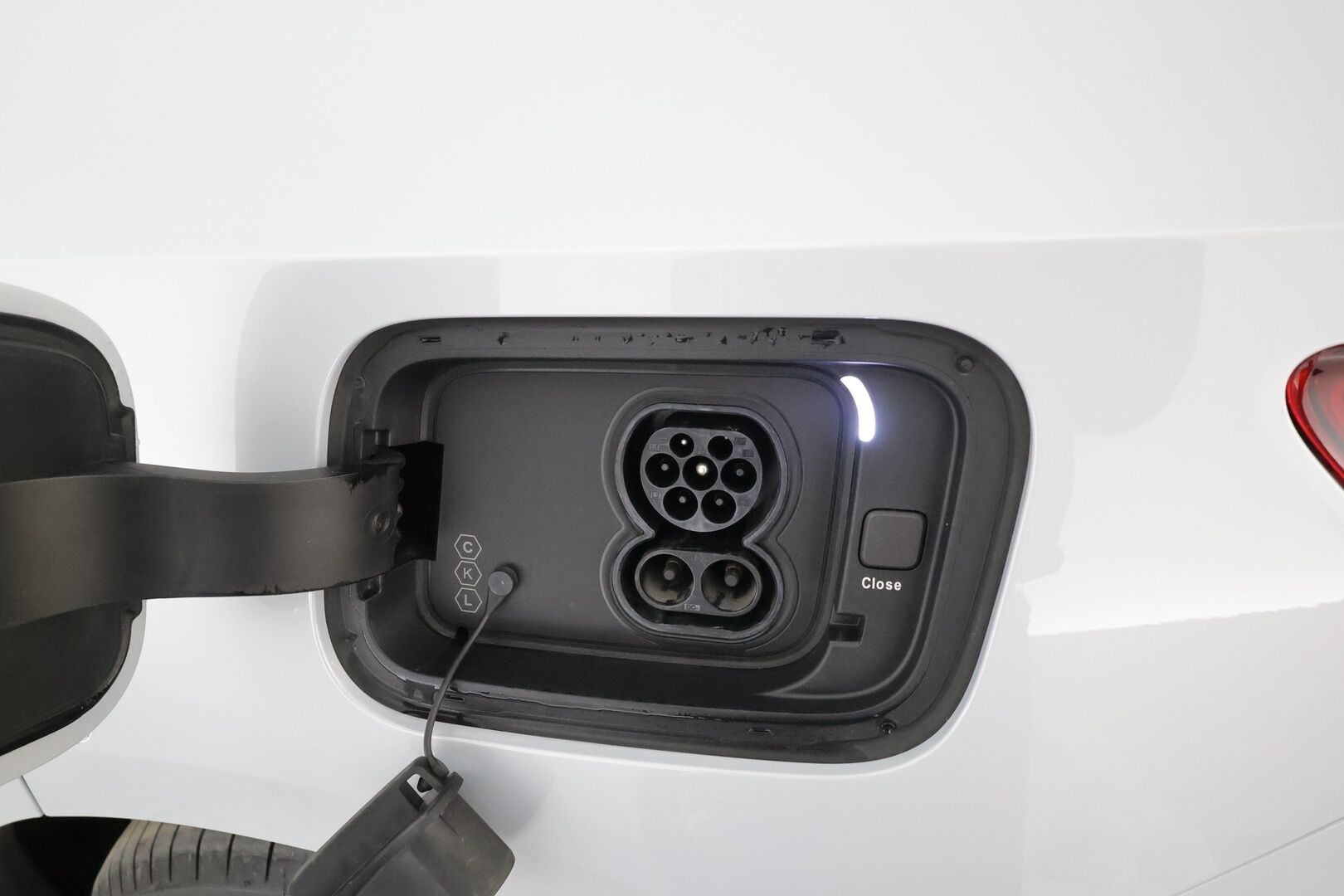 Polestar 4 2024 Long Range Dual Motor 100kwh * ACC / HUD / H&K / Lasikatto / Ilmastoidut nahat / 360° / ILP / Pixel LED / Hieronta / Keyless * - 1.Om Suomi-auto / Kahdet renkaat aluvanteilla / Merkkihuollettu - HULLUT AVAJAISHULINAT KORKOTARJOUS 3,29 %