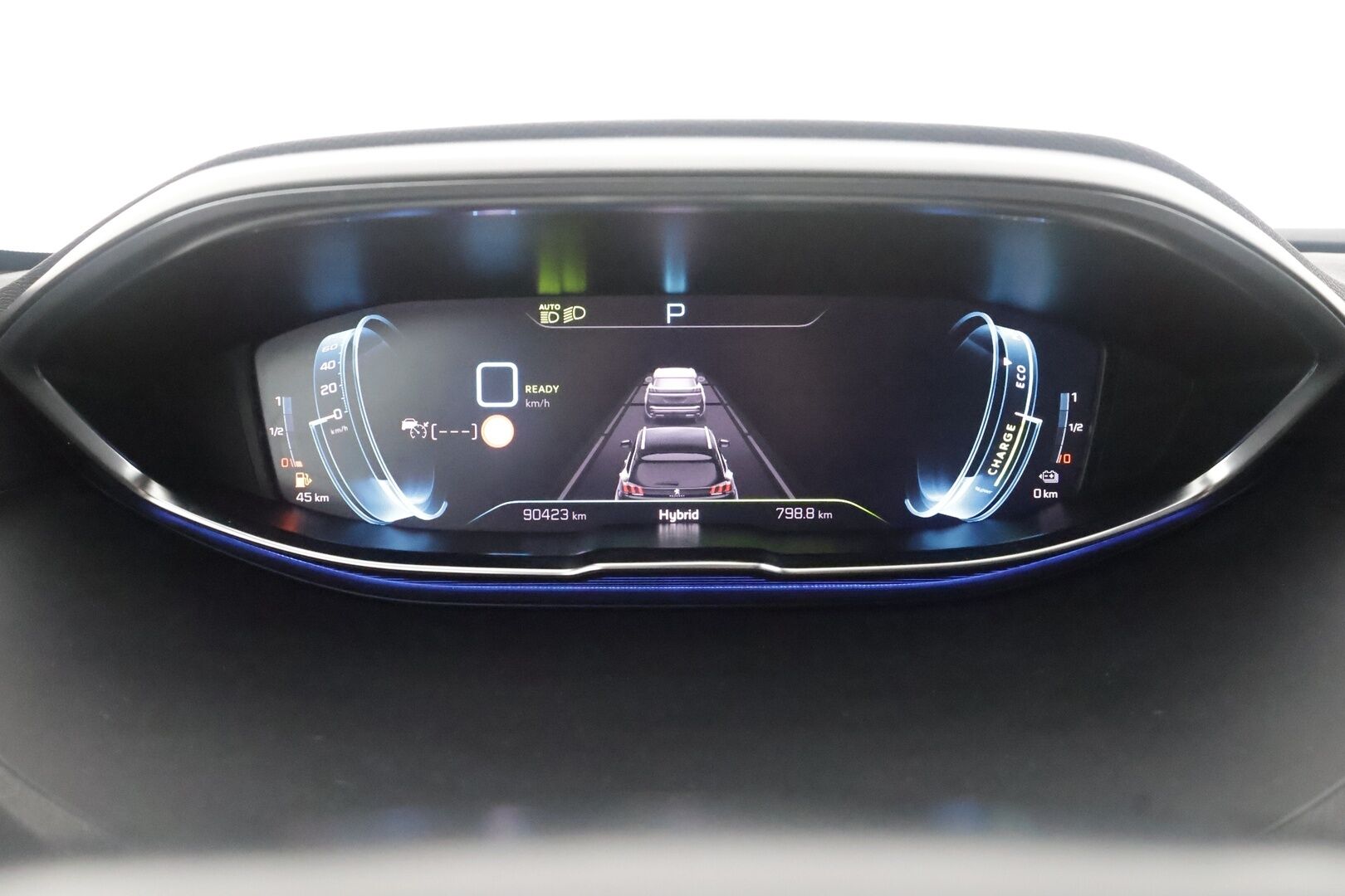 Peugeot 3008 2021 GT Hybrid4 300 EAT8-automaatti - | ACC | Koukku | Focal | Muistipenkki hieronnalla | Nahka-alcantara | Keyless | LED | P.kamera | Apple & Android | Lane Assist | BSM | 2x renkaat aluin | 