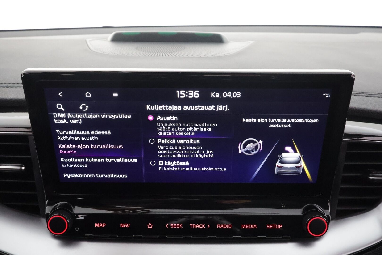 Kia Ceed 2022 1,6 GDI Plug-In Hybrid Business Premium SW DCT * ACC / P.kamera / Muistipenkki / Navi / Ilmastoidut nahat / Panorama * - Keyless / Kahdet renkaat aluvanteilla / Merkkihuollettu