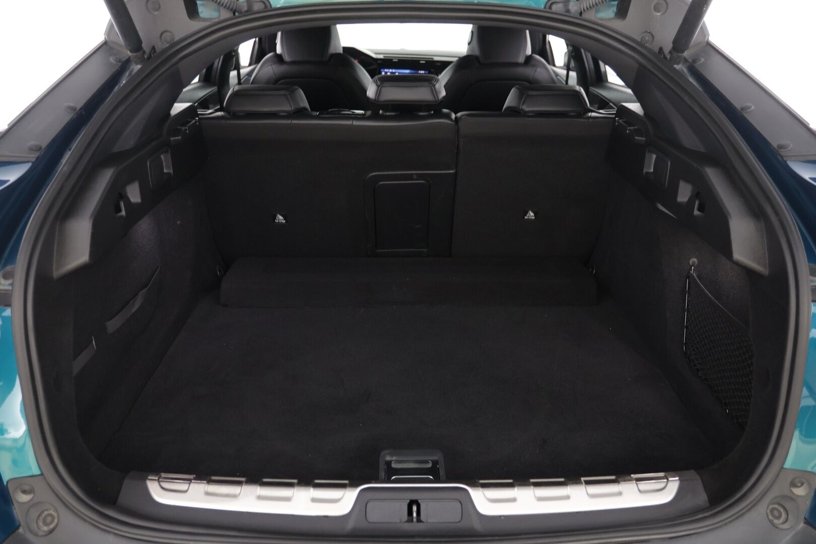 PEUGEOT 408 2023 GT Hybrid 225 EAT8-aut - | Adapt. Vakkari | Muistipenkki hieronnalla | Focal äänet | 360° Kamera | KeylessGo |
