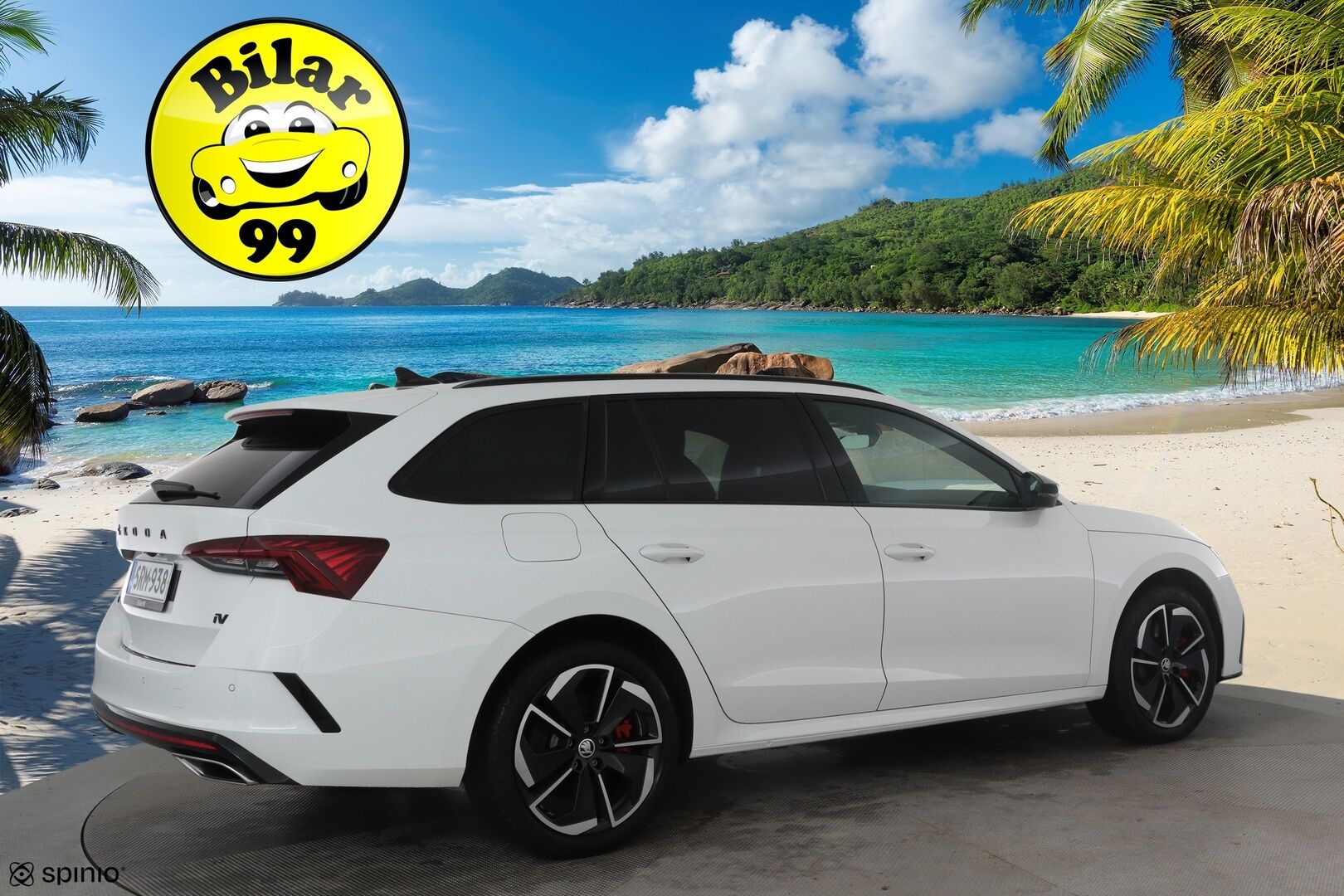 Skoda Octavia 2023 Combi 1.4 TSI PHEV RS iV DSG *ACC / Matrix LED / Webasto / Koukku / Sporttipenkit / Navi / P.kamera / KeylessGo* - Kahdet renkaat aluvanteilla