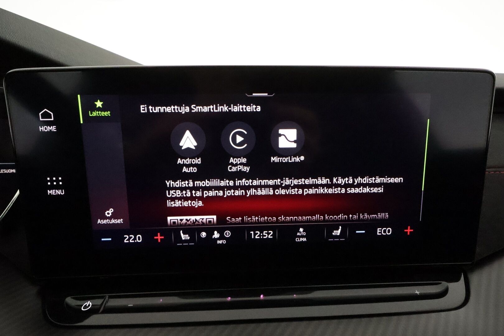 Skoda Octavia 2023 Combi 1.4 TSI PHEV RS iV DSG *ACC / Matrix LED / Webasto / Koukku / Sporttipenkit / Navi / P.kamera / KeylessGo* - Kahdet renkaat aluvanteilla