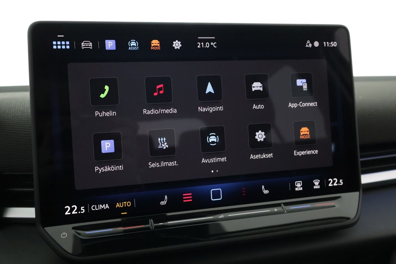 Volkswagen T-Roc 2026 Style 1,5 eTSI 85 kW (MHEV) DSG-automaatti - Uusi korimalli | Matrix LED | Webasto | ACC | Sporttipenkit hieronnalla | Sähköluukku | Lämmitettävä ratti | Keyless | Langaton CarPlay / Android Auto | ArtVelours |