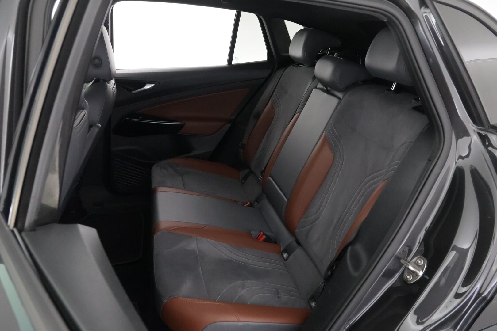 Volkswagen ID.4 2021 Pro Performance 1ST 150 kW, akku 77 kWh - ** ACC / 1ST-penkit / APP-Connect / Myydään huutokaupat.com ** - KORKO VAIN 3,99 %