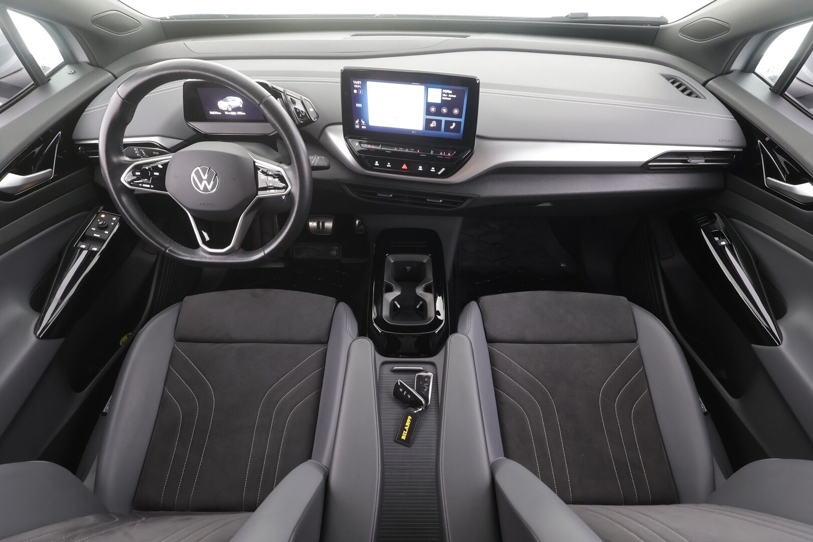 Volkswagen ID.4 2022 Pro Performance 150 kW, akku 77 kWh - | ILP | Koukku | ACC | LED | P.kamera | Hierovat Sporttipenkit Muistilla | Navi | Kaistavahti | Keyless | Merkkihuollot | Kahdet renkaat |