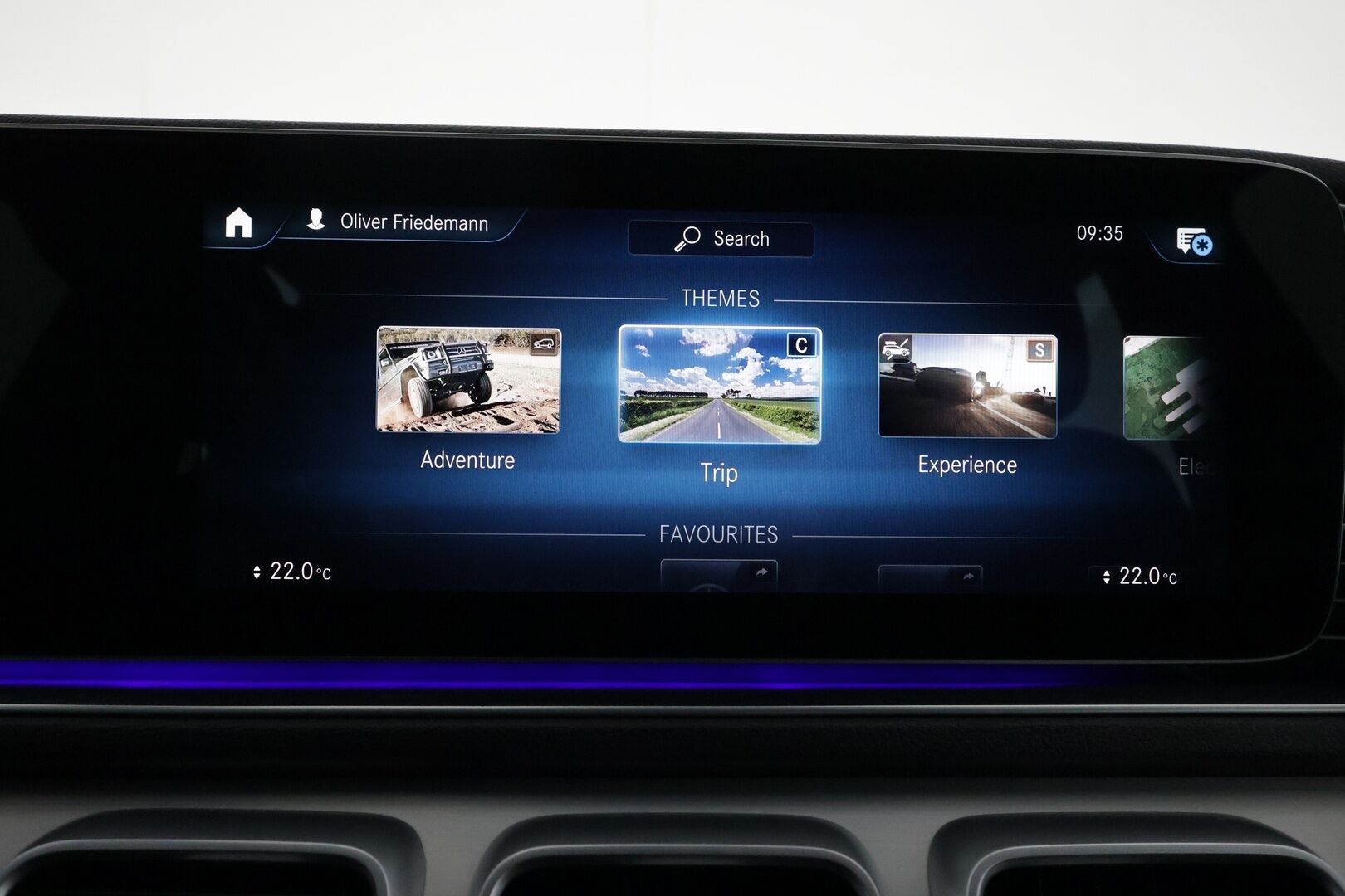 MERCEDES-BENZ GLE 2022 GLE 350 e 4MATIC EQ Power / Distronic+ / 360° Kamera / Nahka-alcantara Sähköpenkit / Esilämmitys / Apple&Android - AMG-sisäpaketti / 2x aluvanteet / Huippusiisti