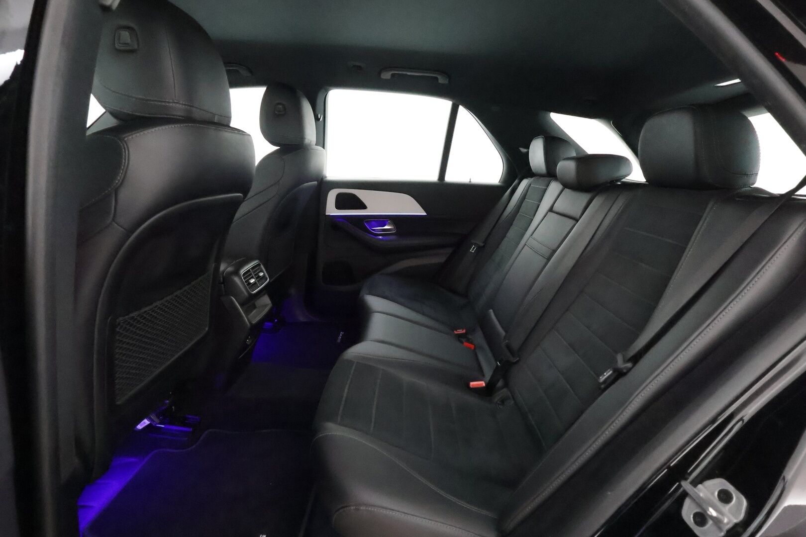 MERCEDES-BENZ GLE 2022 GLE 350 e 4MATIC EQ Power / Distronic+ / 360° Kamera / Nahka-alcantara Sähköpenkit / Esilämmitys / Apple&Android - AMG-sisäpaketti / 2x aluvanteet / Huippusiisti