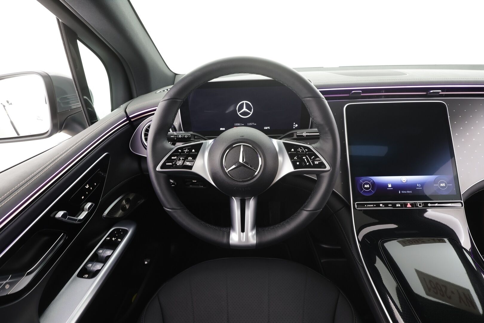 MERCEDES-BENZ EQE SUV 2024 350 4MATIC SUV * Adapt.Vakkari / Burmester / Muistipenkit / Digital Led-ajovalot / Peruutuskamera 360 / Panoraama * - 2x GoodYear Renkaat Ja Vanteet - HULLUT AVAJAISHULINAT KORKOTARJOUS 3,29 %