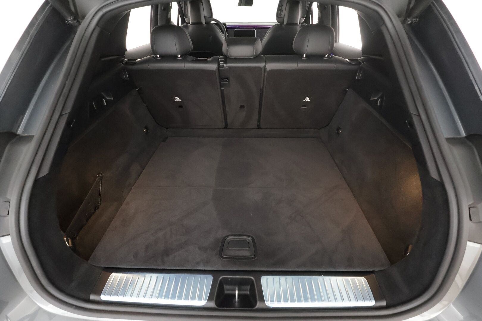 MERCEDES-BENZ EQE SUV 2024 350 4MATIC SUV * Adapt.Vakkari / Burmester / Muistipenkit / Digital Led-ajovalot / Peruutuskamera 360 / Panoraama * - 2x GoodYear Renkaat Ja Vanteet - HULLUT AVAJAISHULINAT KORKOTARJOUS 3,29 %