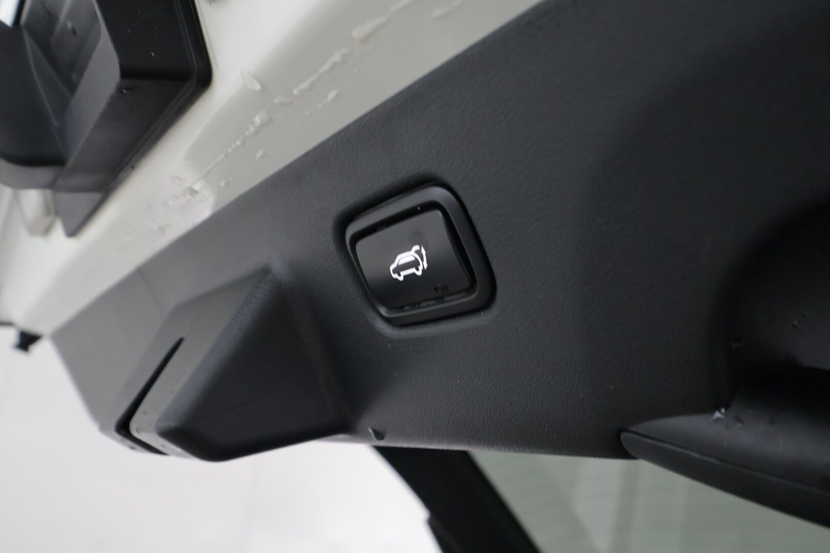 KIA EV6 2023 GT AWD 77 kWh 585 hv - | ACC | ILP | Koukku | Meridian | Kattoluukku | HUD | 360° | HDA | BSM | CTA | Ambient light | Lämm. ratti | IFS-LED | 2x alut | Merkkihuollot | - KORKO VAIN 3,99 %