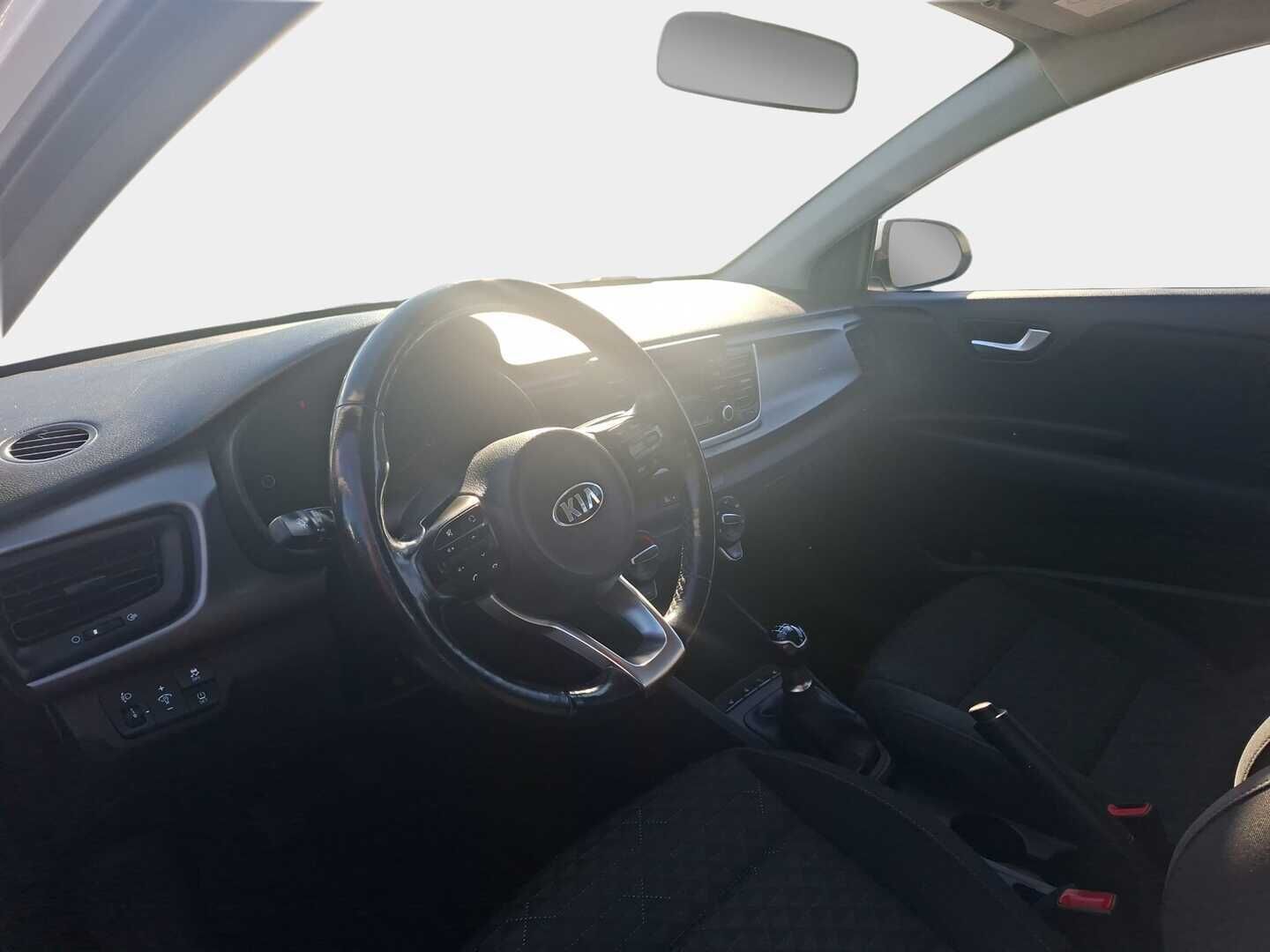 Kia Rio 2020 1,2 ISG LX EcoDynamics - Vak. Säädin | Ilmastointi | Ratinlämmitin | Penkinlämmittimet | Bluetooth & Handsfree | Lohko + sisälämmitin | 2x vanteet