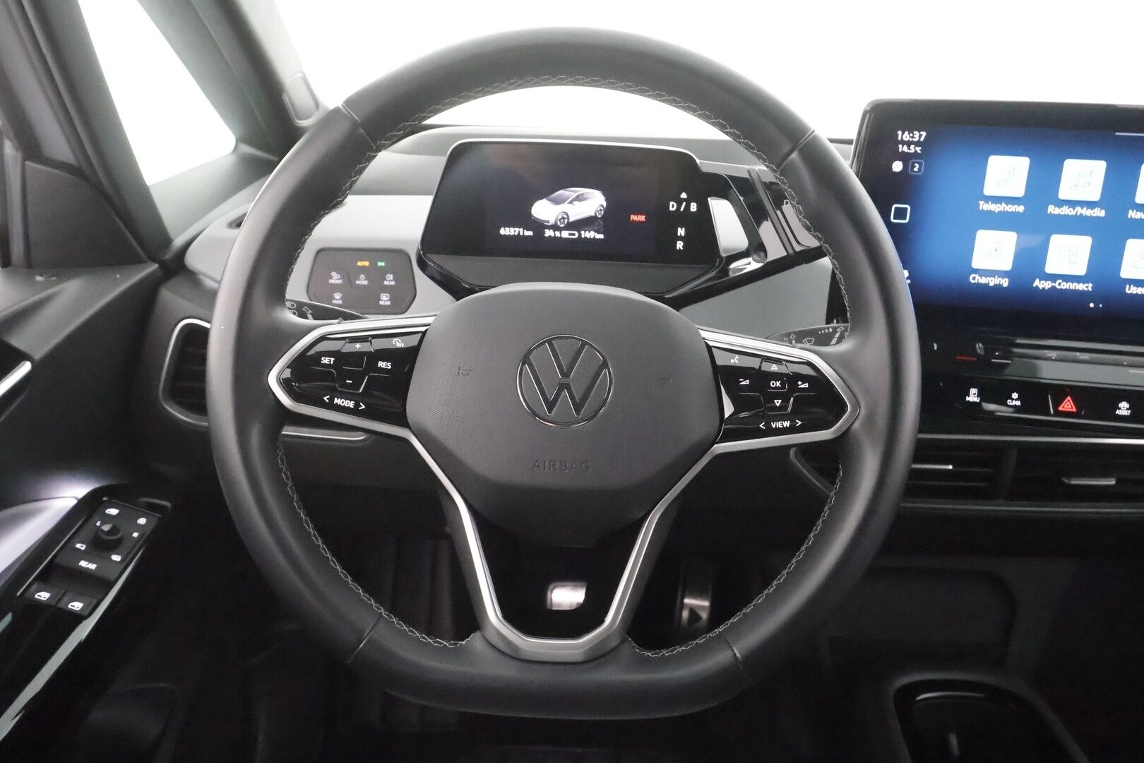 VOLKSWAGEN ID.3 2023 Pro S 150kW - | ACC | ILP | Kaistavahti | IQ.Light | P.Tutkat | Ratinlämmitin | Navi | Puolinahat | Ambient | Koti & Kauppalaturi | Merkkihuollettu |
