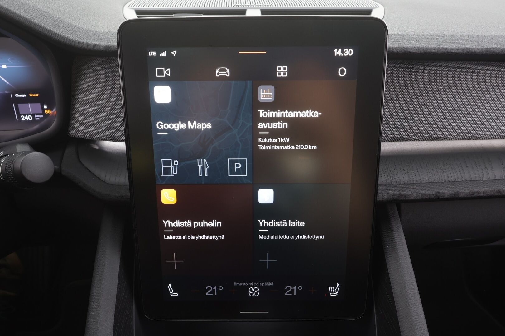 Polestar 2 2020 Long Range Dual Motor, 300kW, 78kWh - | Pilot & Plus | ACC | H&K | Pixel-LED | 360° | Muistipenkki | Sporttipenkit | Lasikatto | 